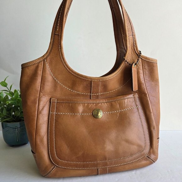 EUC Coach Legacy Ergo (#10743) in Tan Leather - Picture 1 of 13